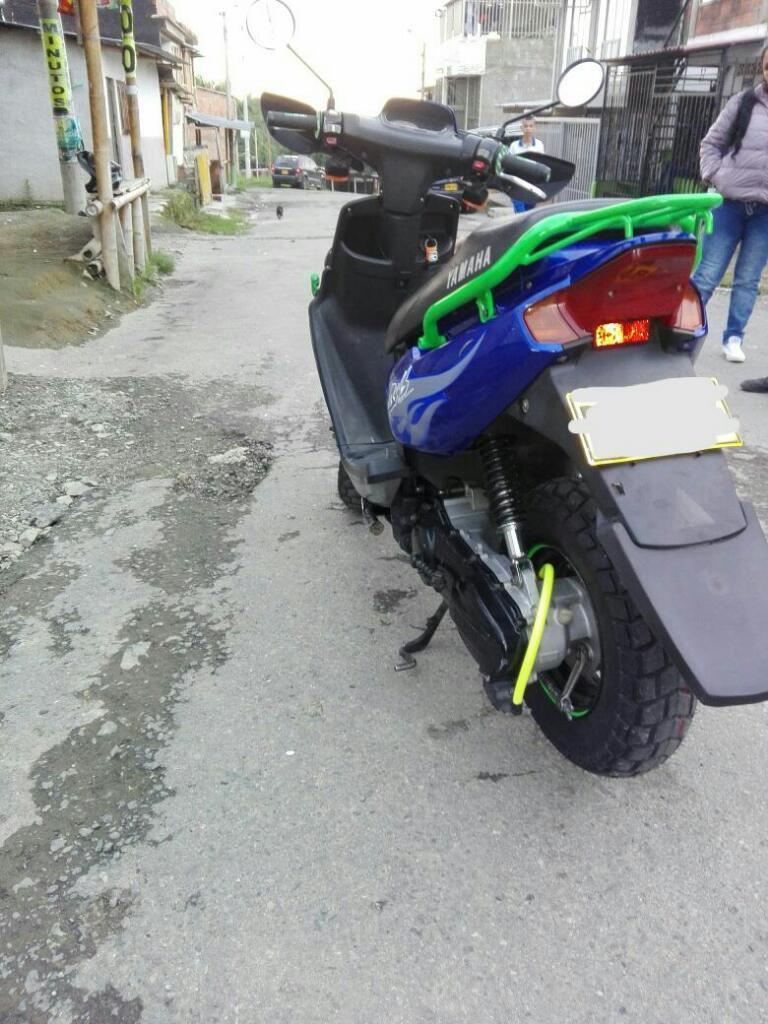 Vendo Moto Bwis 1 , en Excelente Estado