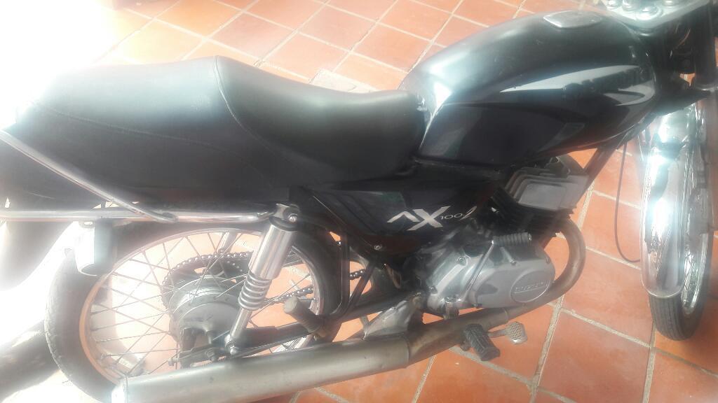 Vendo Ax 100 Colombiana