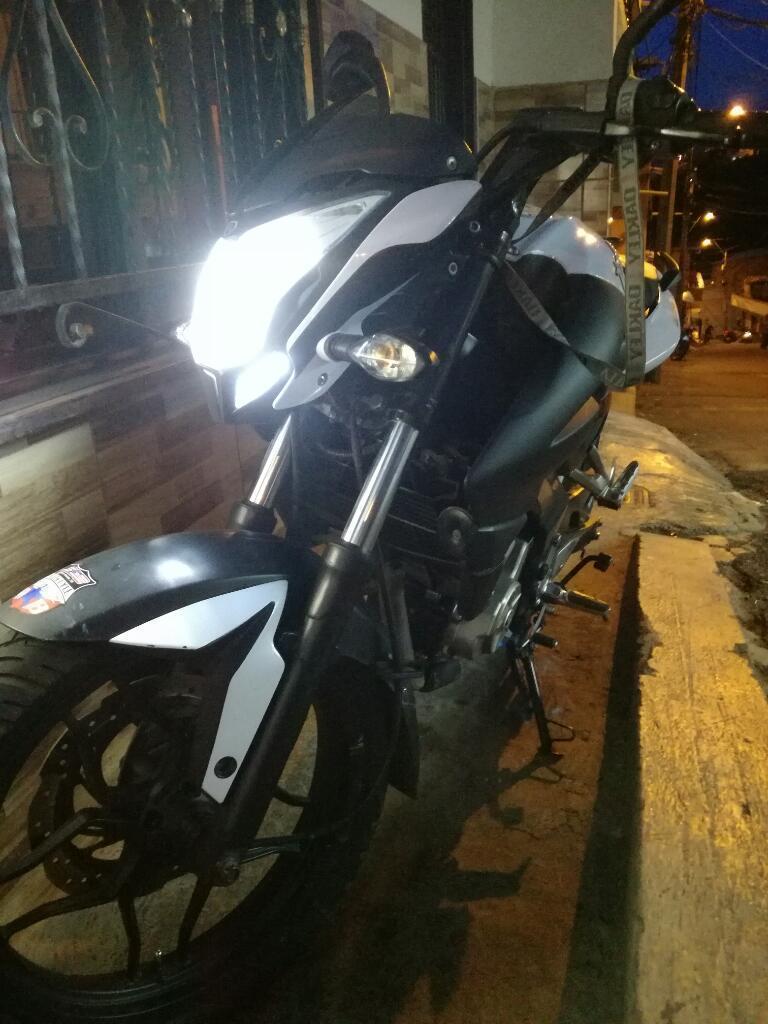 Pulsar Ns 200 2014