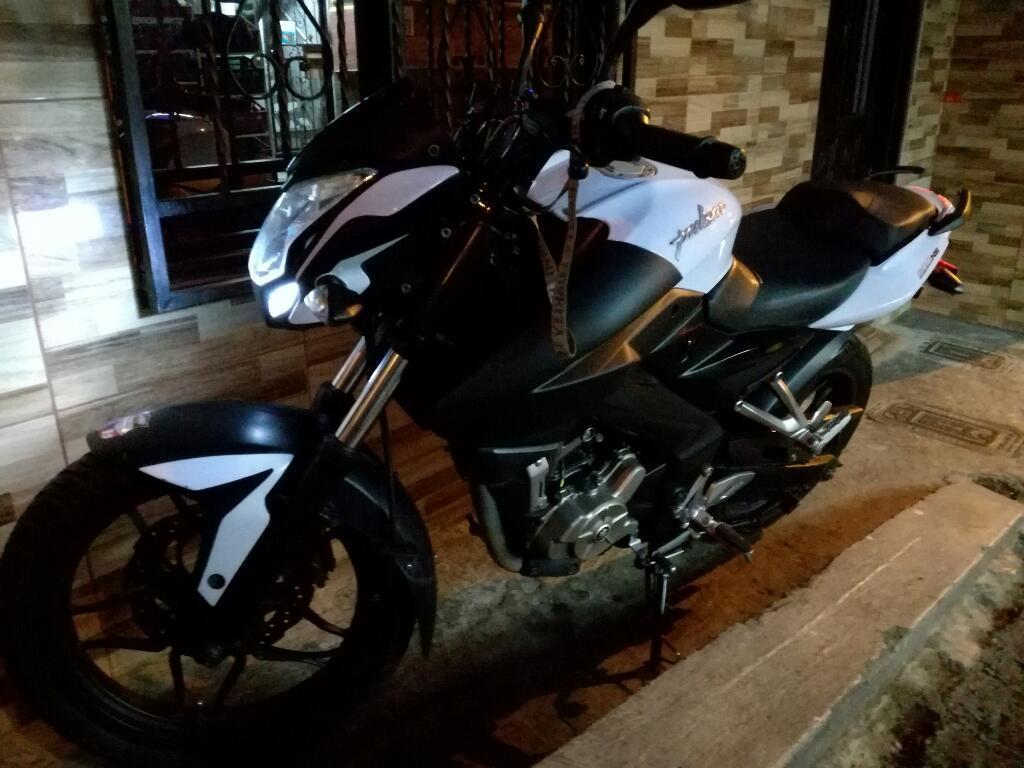 Pulsar Ns 200 2014