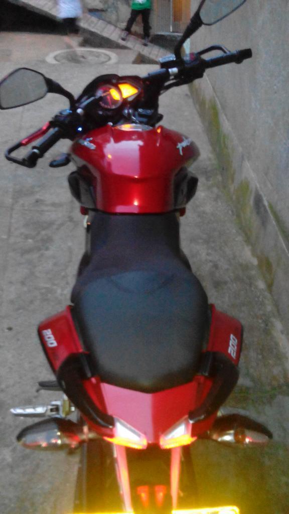 Pulsar Ns 2015
