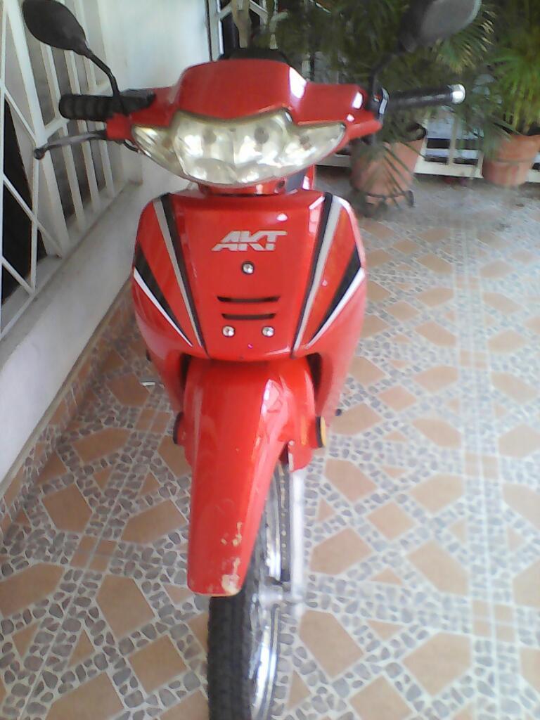 Vendo Moto Akt Special Señoritera