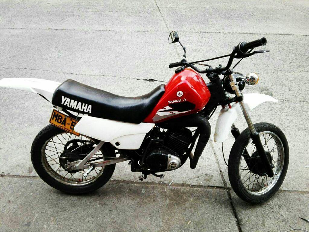 Moto Yamaha Dt