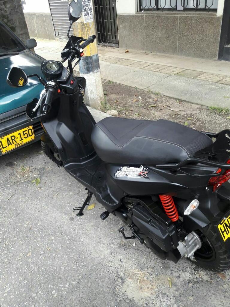 Vendo Moto en Buen Estado