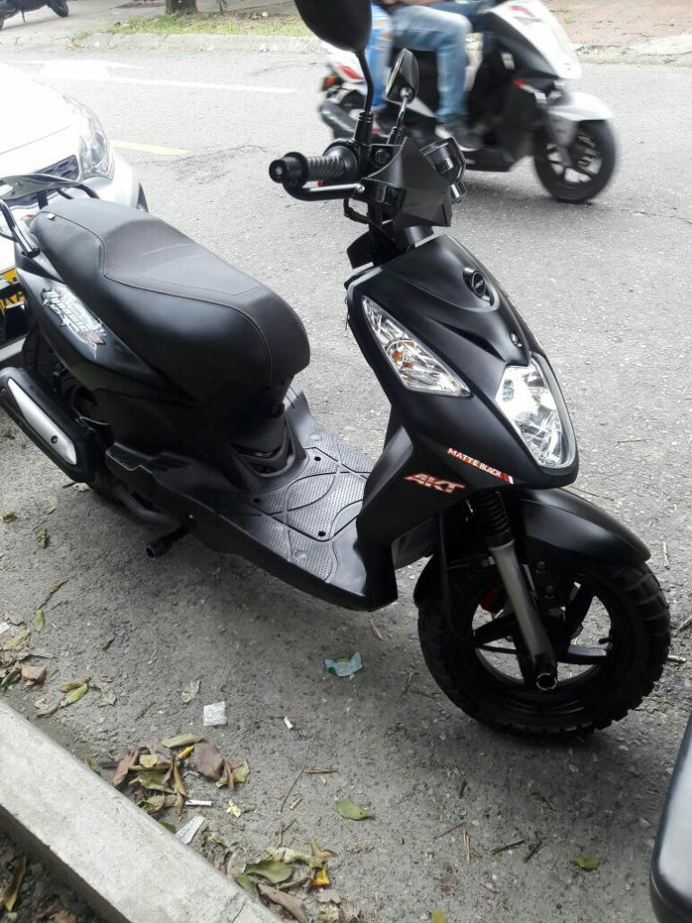 Vendo Moto en Buen Estado