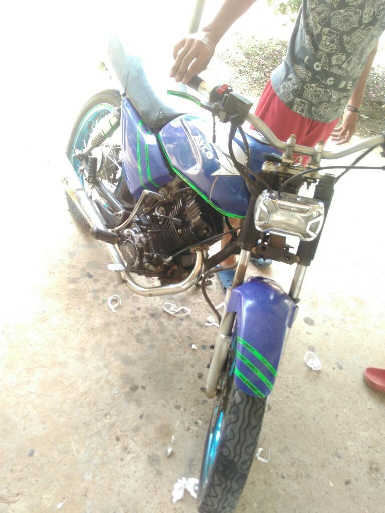 Vendo Moto Ay-100 Modelo 2010