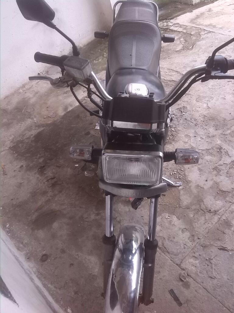 Moto Ax 100en Buen Estado Solo Tarjeta