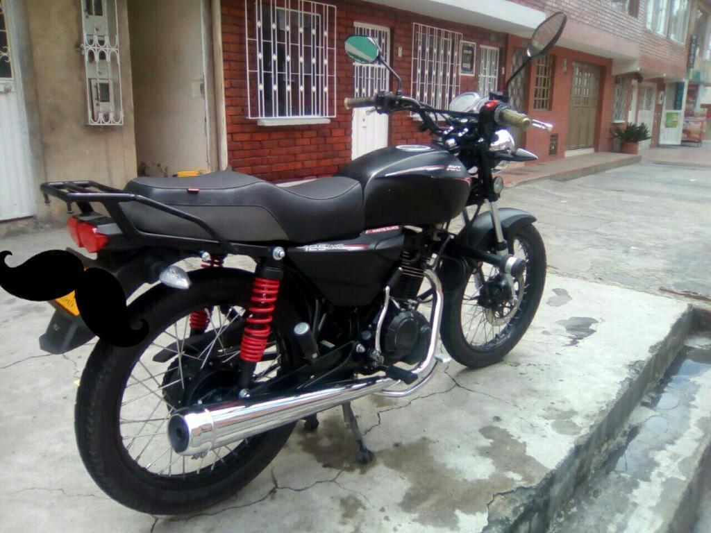 Moto Akt 125 Exelente