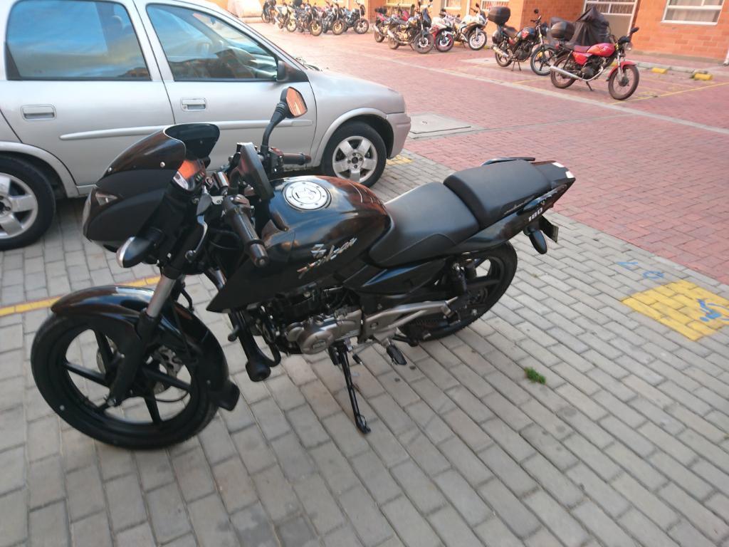 Moto Pulsar 180 Ug 2014