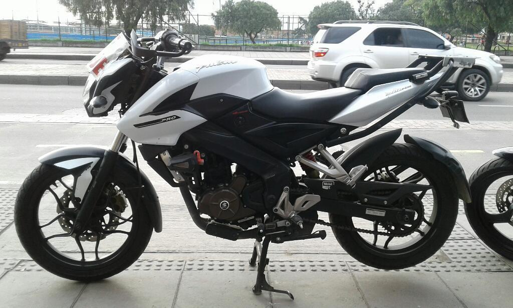 Pulsar Ns 200