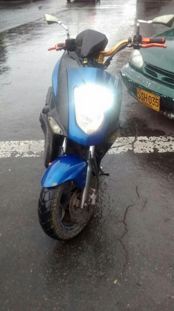 Vendo Moto