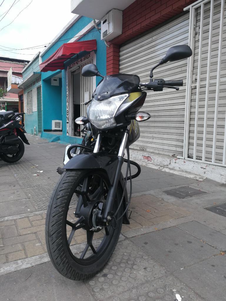 Vendo Hermosa Discover 100m Modelo 2015