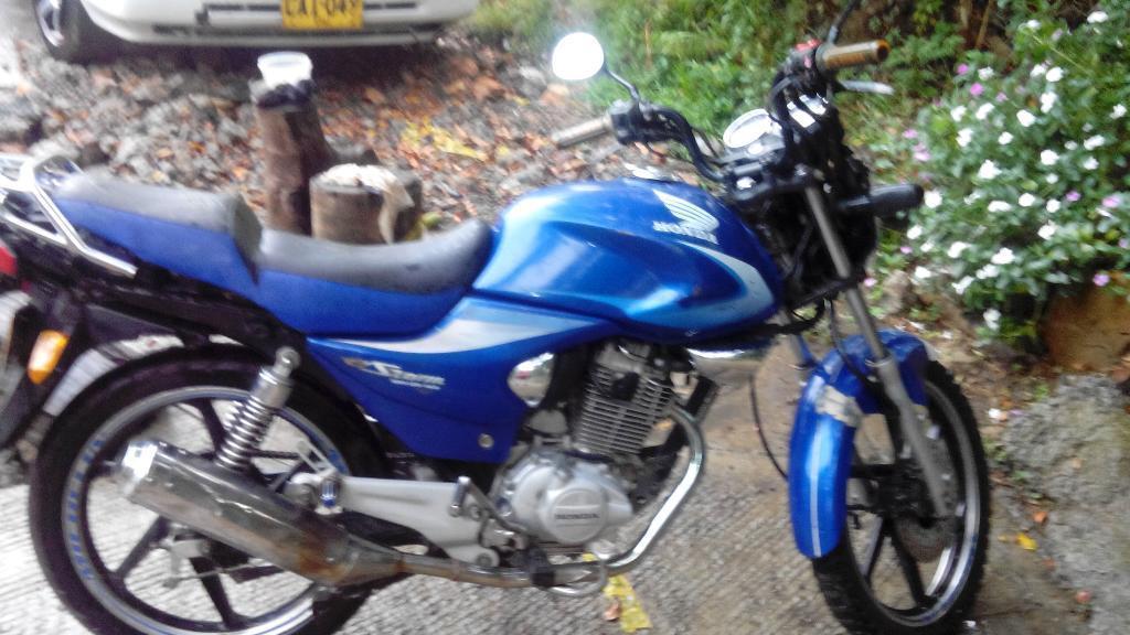 Vendo Honda Storm Gangazo