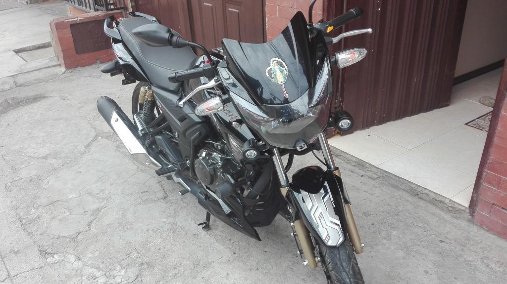 VENDO TVS APACHE RTR 180 MODELO 2016 CON 2.513 KM COMO NUEVA