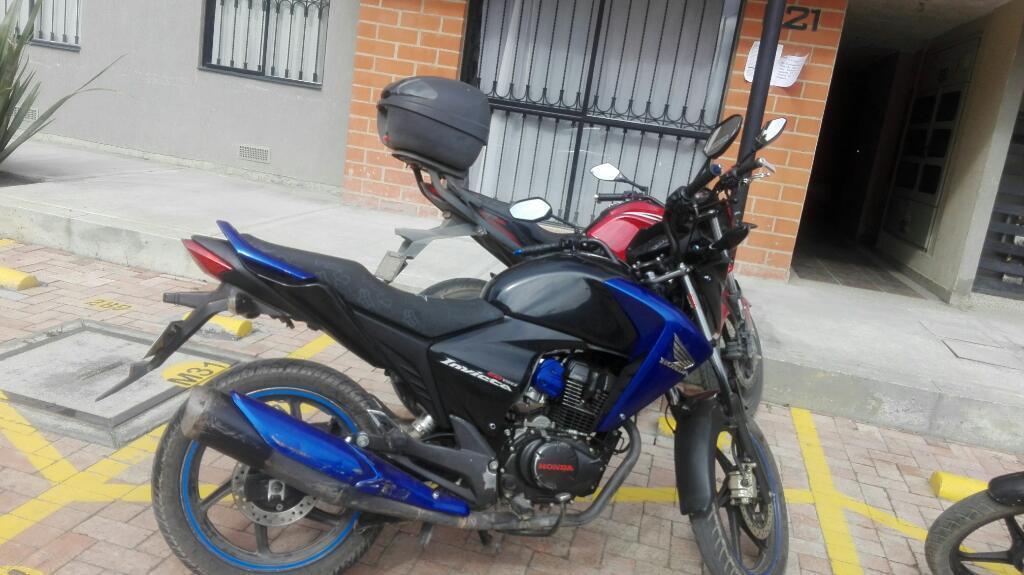 Se Vende O Permuta Honda Invicta 2013