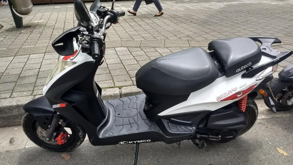 Se Vende Agility Naked 2015