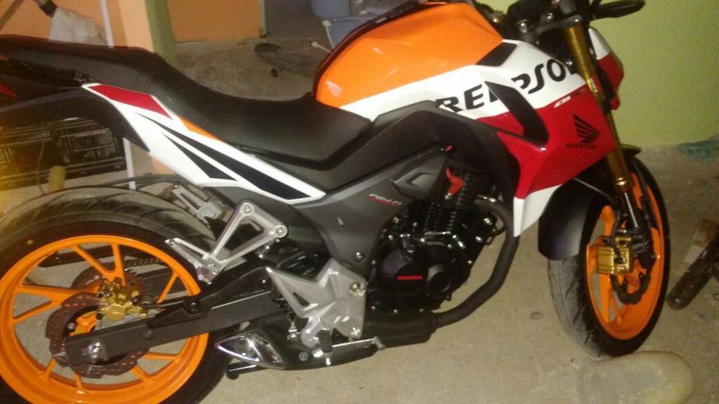 Se Vende Motocicleta Honda Repsol