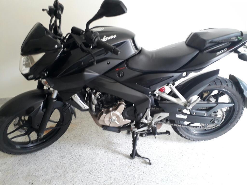 Pulsar Ns 200