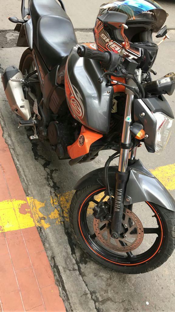 Vendo Moto Yamaha Fz 2015