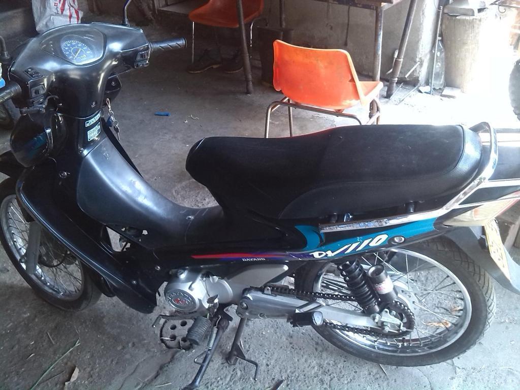 SE VENDE O SE CAMBIA POR MOTO ENDURO. MOTO DAYANG 110 2008