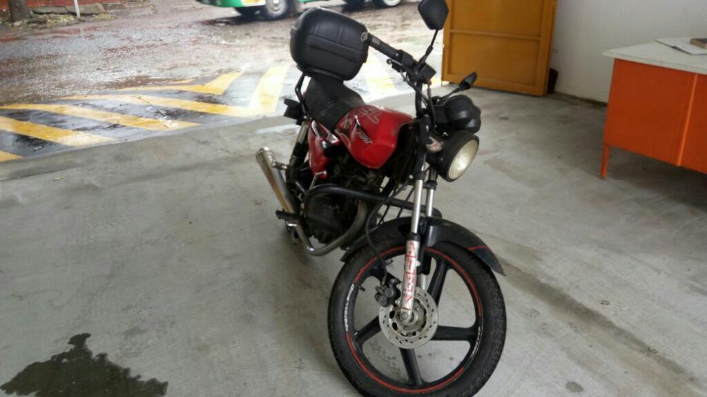 Se Vende Moto Akt