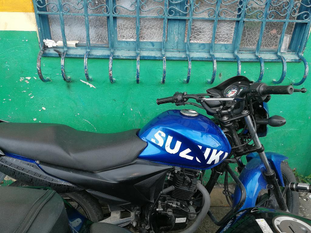 Moto Suzuki Ge110