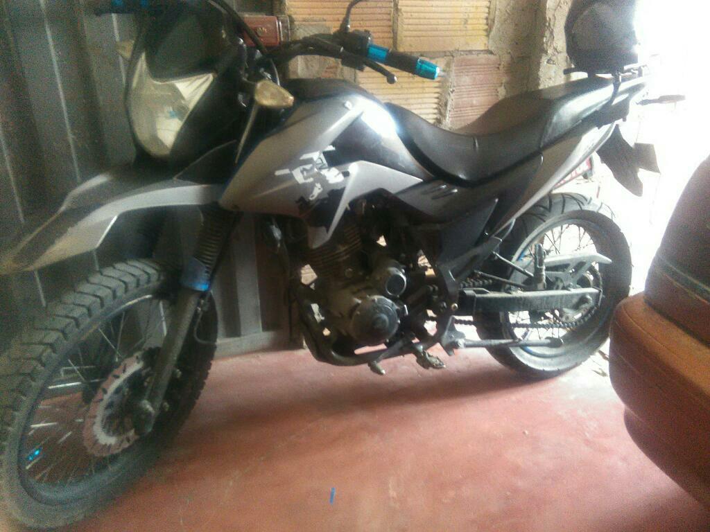 Vendo/permuto Moto Ttr Modelo 2014