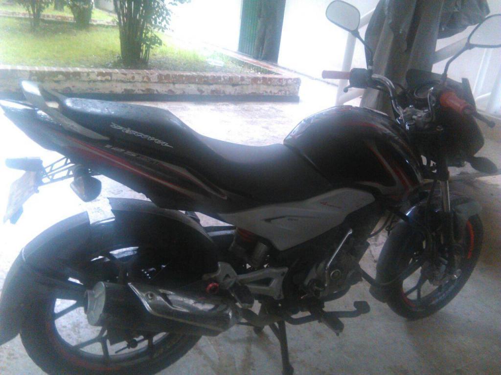 SE VENDE MOTO DISCOVER 125ST MODELO 2014 ,EXCELENTE ESTADO