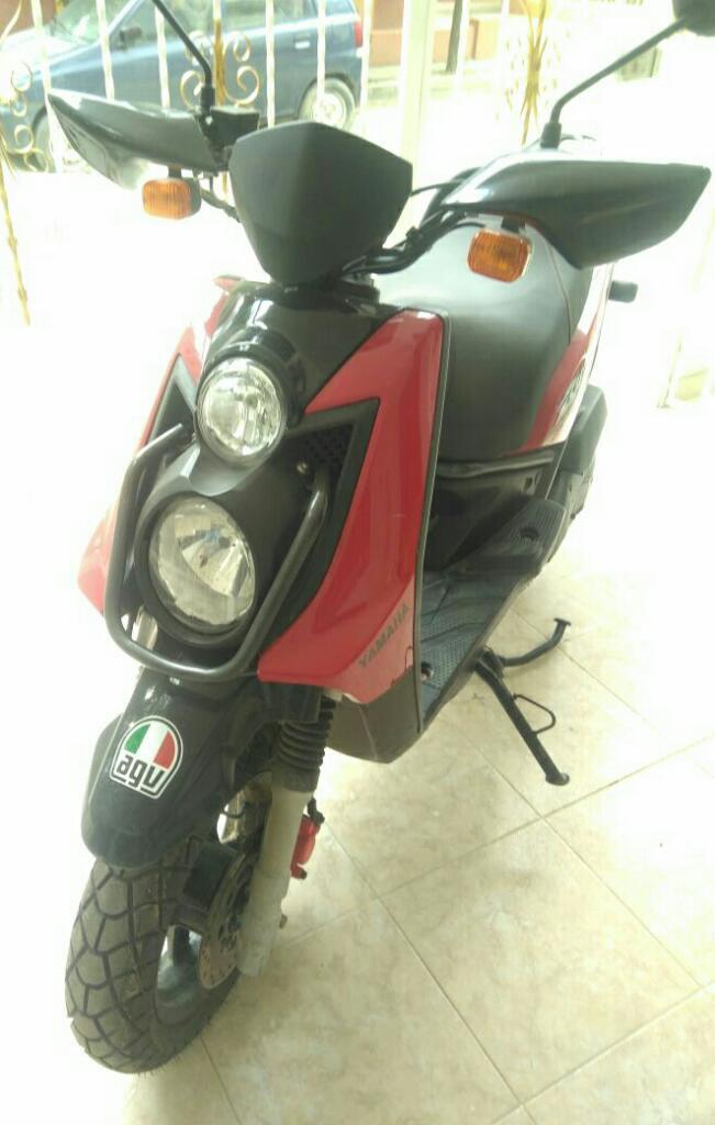 Vendo Bws Modelo 2011. Solo Matricula