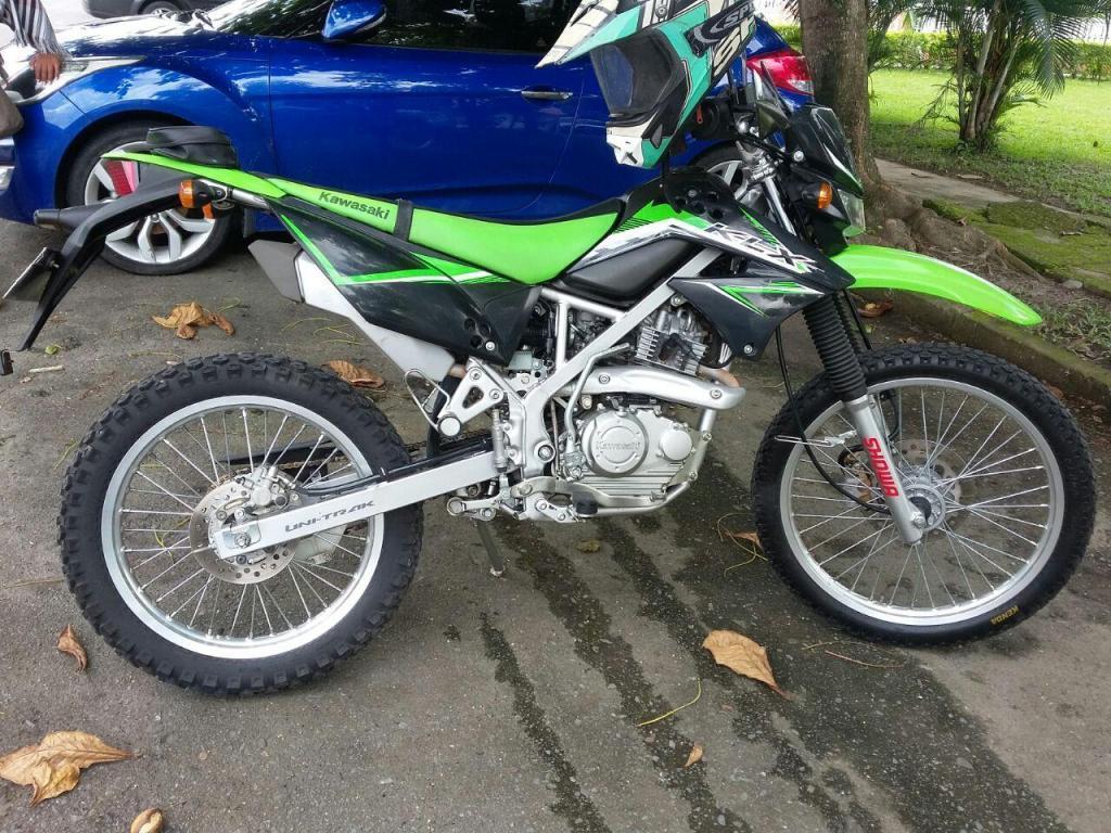 vendo moto kawasaki 2016 documentos al dia