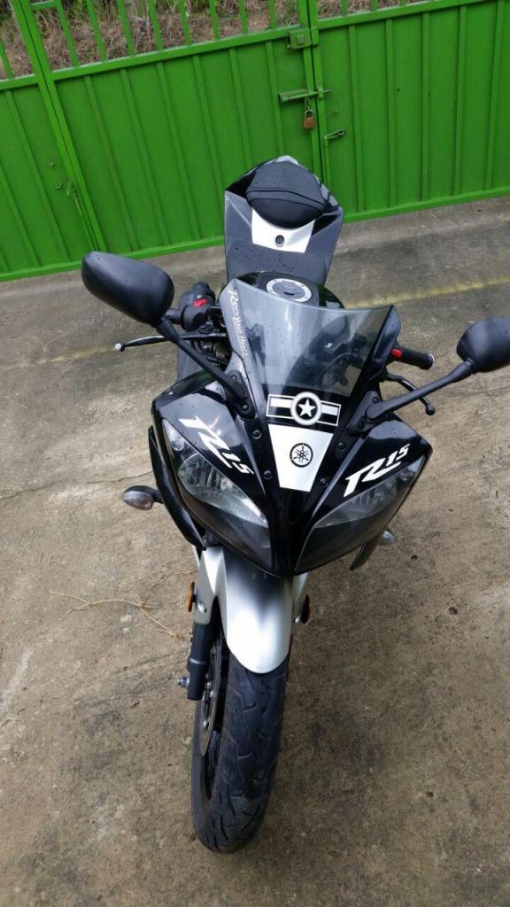 ¡¡GANGA!! VENDO R15 MODELO 2014