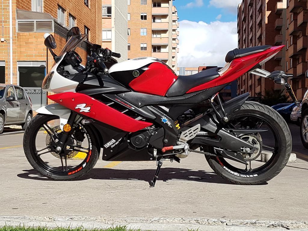 Vendo Yamaha R15 2014