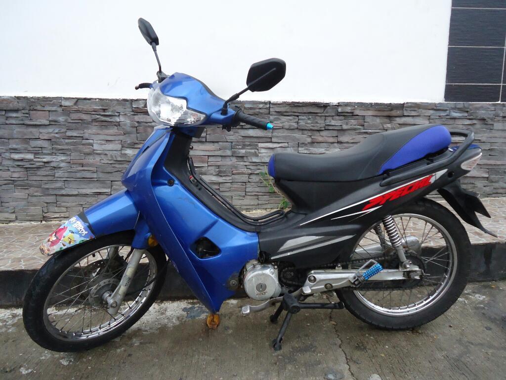 Akt Special Modelo 2006