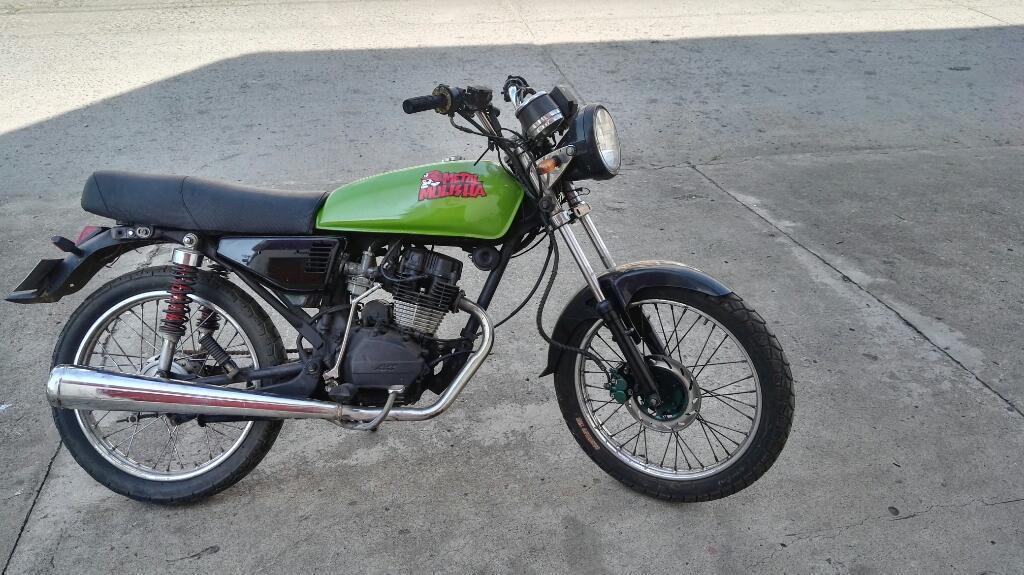 Hermosa Akt Sl 125