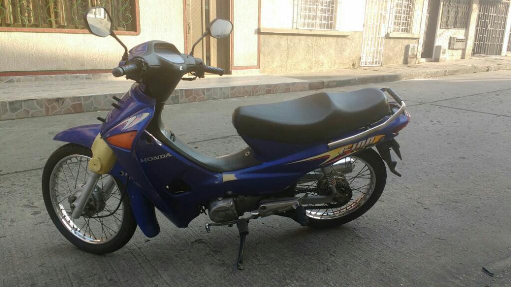 Se Vende C 100 2009 Solotarjeta