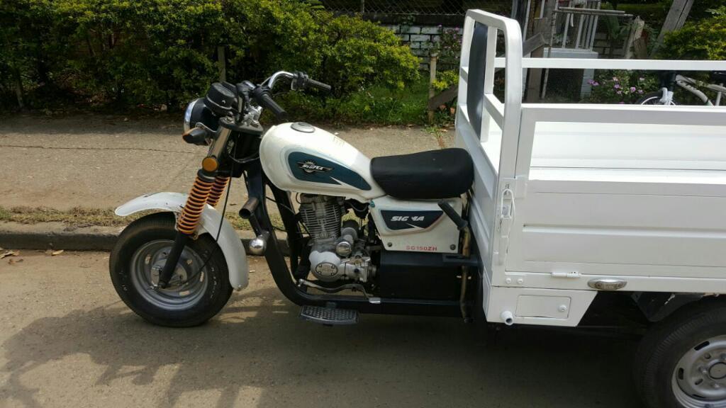 Vendo Hermoso Moto Cargo 2014