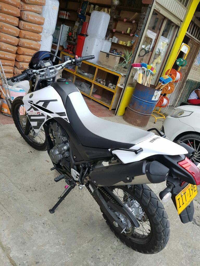 Vendo Moto Nueva Yamaha 660