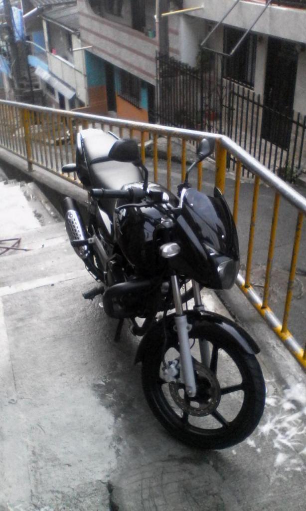 moto pulsar 2 180 negra al dia hasta diciembre 3128354966