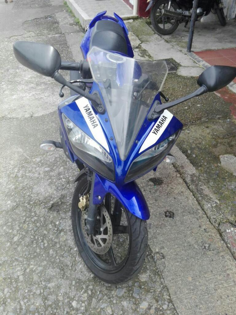 Yamaha R15