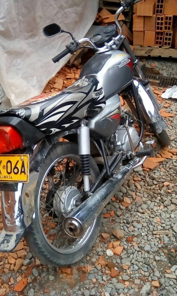 Vendo Cambio Buena Moto Honda Eco Max