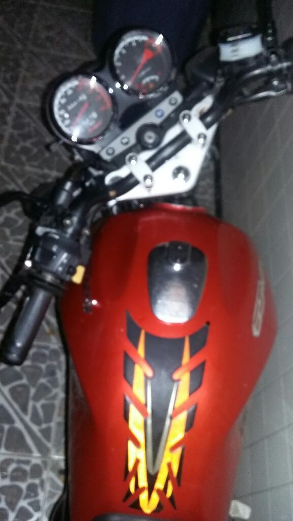 Vendo Moto Gs125 2014