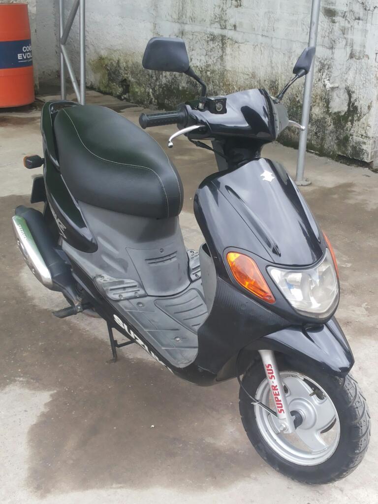Suzuki Scooter 100 Cc
