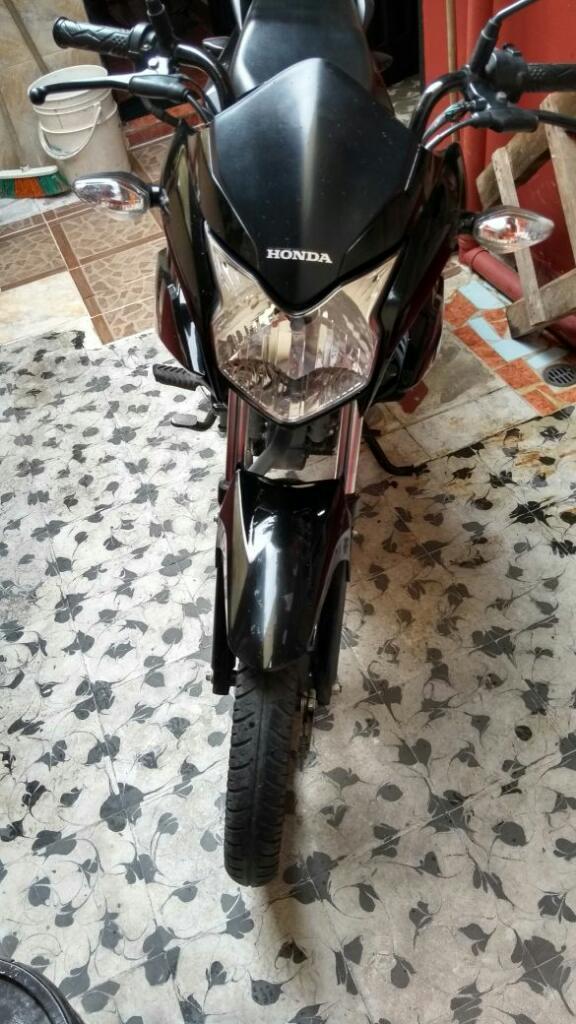 Honda Cb 110 Modelo 2015 Solo14000km