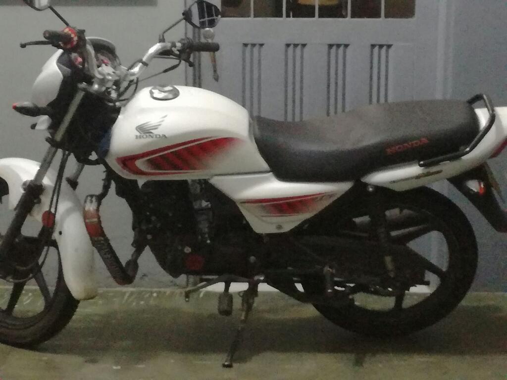 Vendo O Cambio por Cripton 2014 O 2015