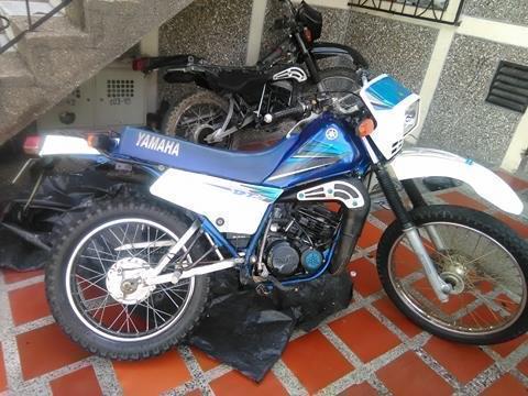 dt 125 mod 2003 solo matricula muy bn motor original 3600 negociable info 3233465339