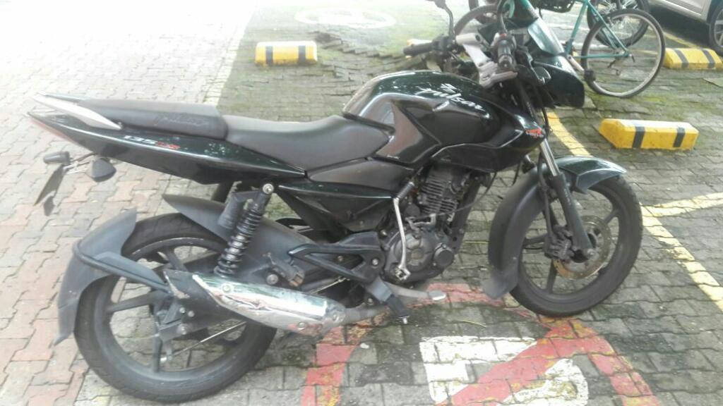 Moto Pulsar 135 Mod 2012