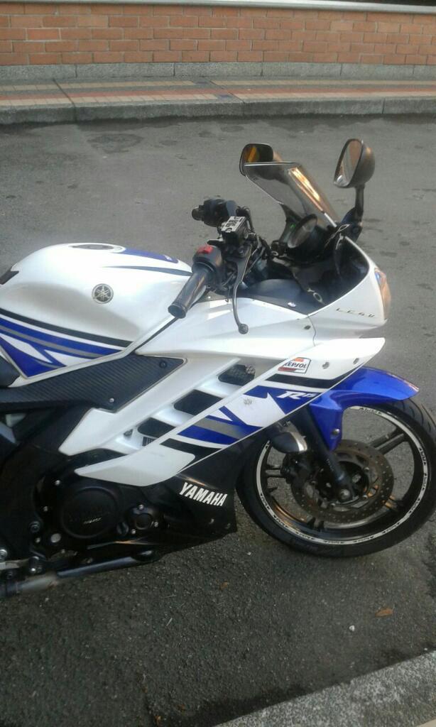 Yamaha R15 Excelente Estado Papeles Al Día Lista para Traspaso Vencambio