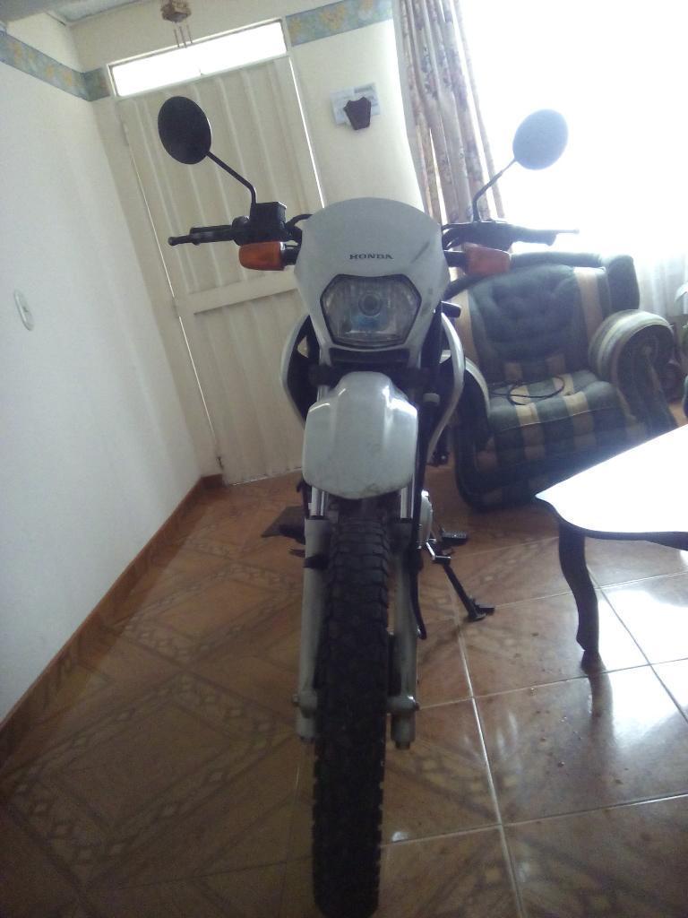 Honda Xr 125 Lt Brio