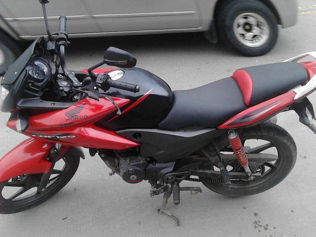 VENDO MOTO HONDA CBF 125