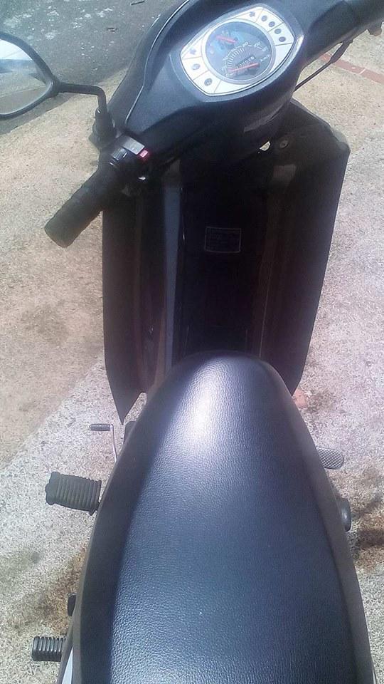 se vende moto 2016 señoritera